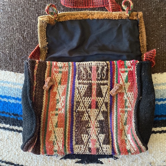 Y2K Artisan Made knit Crossbody Festival bag with Rad Aztec beads! Like New! - Picture 6 of 6